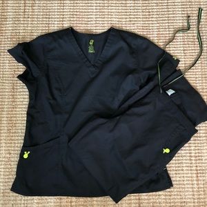 Nursing medical scrubs